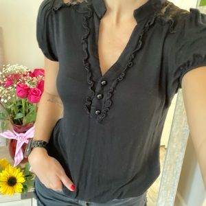 Short sleeve black shirt
